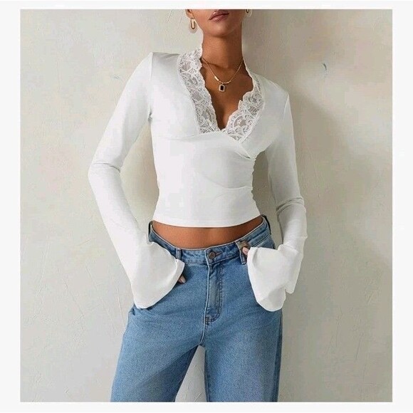 Women Long Bell Sleeve Crop Top Lace Trim V-neck Slim T-shirt Y2K Small - Picture 4 of 7
